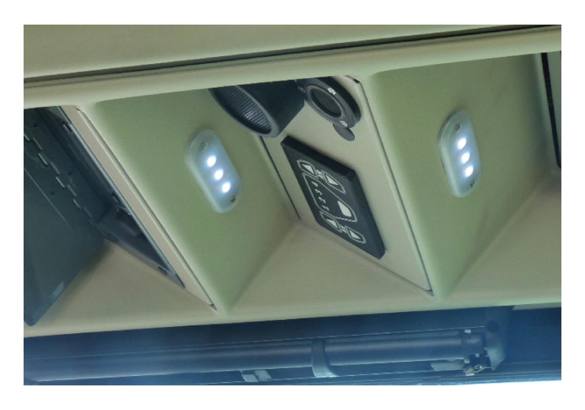 Feu de balisage (3 LED) à plaquer pour balisage bus et car